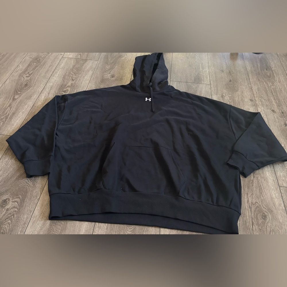 Under Armour Classic Black womans Hoodie